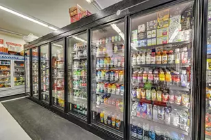 3950 N Lake Shore Dr, Chicago, IL 60613 - Photo 31