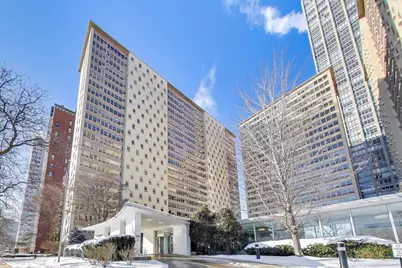 3950 N Lake Shore Drive #1130, Chicago, IL 60613 - Photo 1