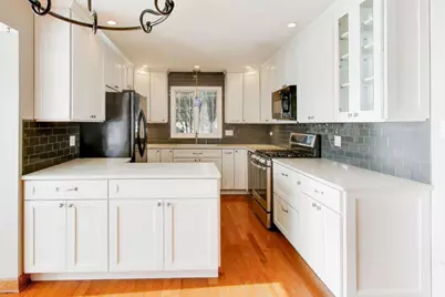 16W671 89th Place, Willowbrook, IL 60527 - Photo 5