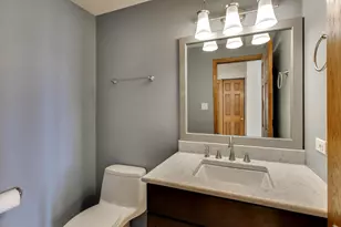 16W671 89th Pl, Willowbrook, IL 60527 - Photo 17