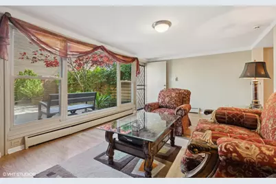 1470 E 56th Street, Chicago, IL 60637 - Photo 31