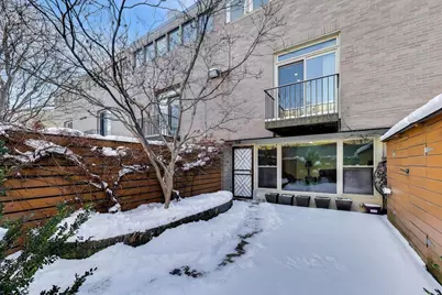 1470 E 56th Street, Chicago, IL 60637 - Photo 35
