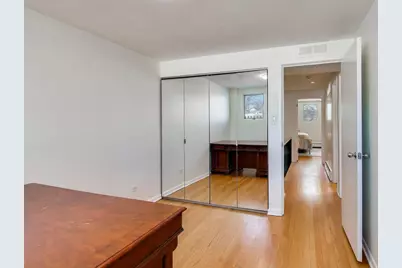 1470 E 56th Street, Chicago, IL 60637 - Photo 21