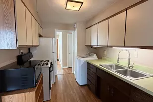 3528 Adams St, Lansing, IL 60438 - Photo 7