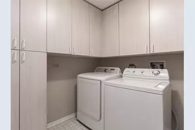 27W705 Grasmere Drive #1702, Winfield, IL 60190 - Photo 17