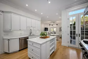 1022 W Montana St, Chicago, IL 60614 - Photo 11