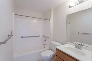 2000 Randi Dr, Aurora, IL 60504 - Photo 15