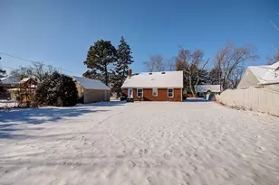 1512 N May St, Joliet, IL 60435 - Photo 11