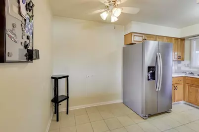 [Address not provided], Morton Grove, IL 60053 - Photo 25