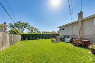 [Address not provided], Morton Grove, IL 60053 - Photo 59