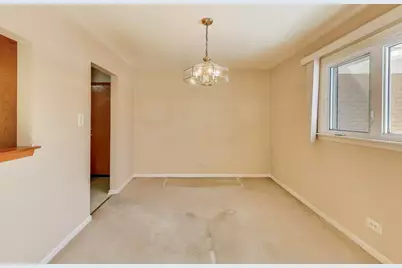 [Address not provided], Morton Grove, IL 60053 - Photo 9