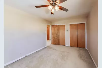 [Address not provided], Morton Grove, IL 60053 - Photo 29