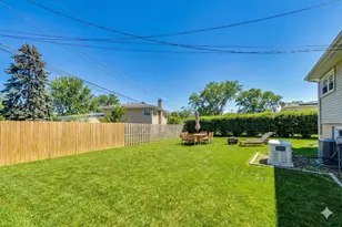 [Address not provided], Morton Grove, IL 60053 - Photo 61