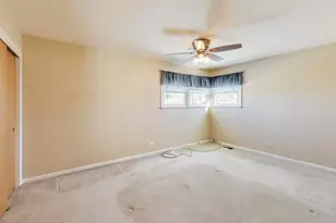 [Address not provided], Morton Grove, IL 60053 - Photo 27