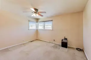 [Address not provided], Morton Grove, IL 60053 - Photo 31