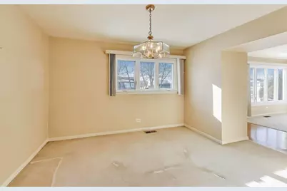 [Address not provided], Morton Grove, IL 60053 - Photo 11