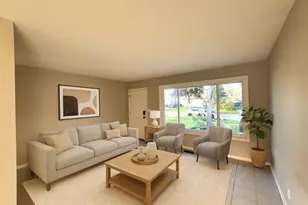 120 S Chestnut Dr, Streamwood, IL 60107 - Photo 3