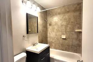 120 S Chestnut Dr, Streamwood, IL 60107 - Photo 15