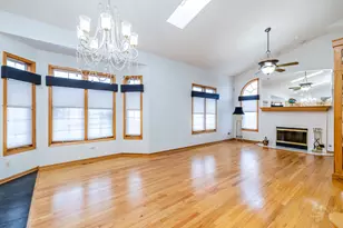 18055 Upland Dr, Tinley Park, IL 60487 - Photo 5