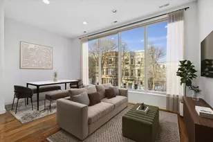 1457 W Erie St, Chicago, IL 60642 - Photo 3