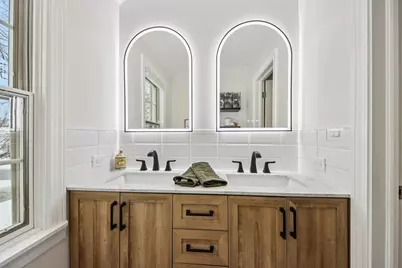 175 S Fairview Avenue, Elmhurst, IL 60126 - Photo 21