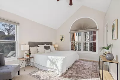 2743 N Wolcott Avenue #37, Chicago, IL 60614 - Photo 13