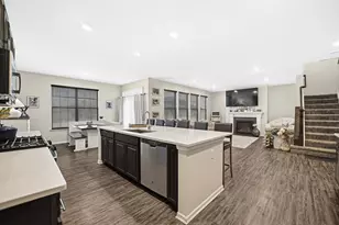 1032 Blazing Star St, South Elgin, IL 60177 - Photo 19