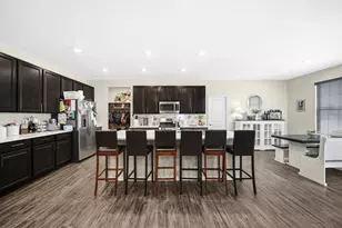 1032 Blazing Star St, South Elgin, IL 60177 - Photo 15