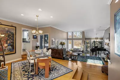 46 Oak Creek Drive, Burr Ridge, IL 60527 - Photo 5