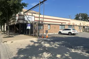 418 E 43rd St, Chicago, IL 60653 - Photo 1