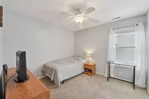 340 Town Center Blvd, Gilberts, IL 60136 - Photo 23