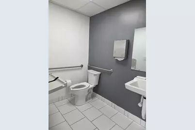 121 S State Street, Belvidere, IL 61008 - Photo 31