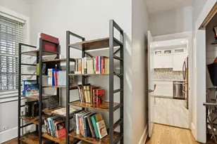 1040 W Balmoral Ave, Chicago, IL 60640 - Photo 25