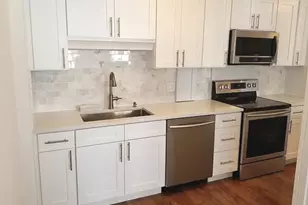 5701 N Sheridan Rd, Chicago, IL 60660 - Photo 3