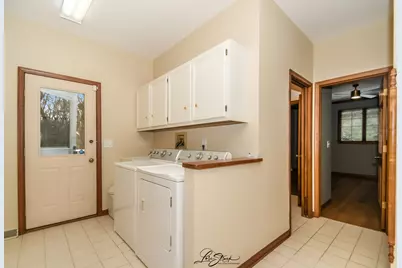 55 Oak Creek Drive, Yorkville, IL 60560 - Photo 13