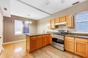 2446 W 69th St, Chicago, IL 60629 - Photo 7