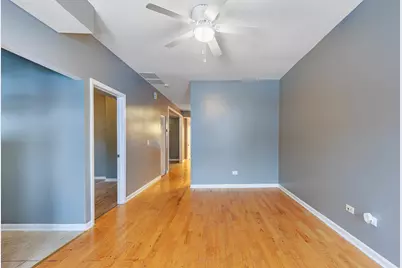 2446 W 69th Street, Chicago, IL 60629 - Photo 3