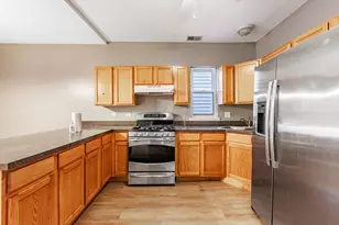 2446 W 69th St, Chicago, IL 60629 - Photo 9