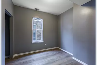 2446 W 69th Street, Chicago, IL 60629 - Photo 15