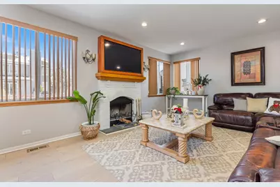 [Address not provided], Aurora, IL 60503 - Photo 13