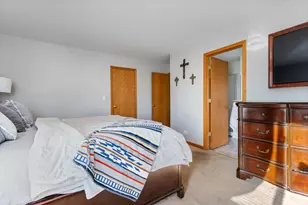 [Address not provided], Aurora, IL 60503 - Photo 17