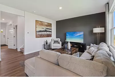 500 Arbor Ridge Drive, Hampshire, IL 60140 - Photo 3