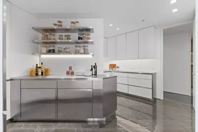 950 N Michigan Avenue #4605, Chicago, IL 60611 - Photo 9