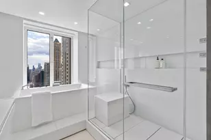 950 N Michigan Ave, Chicago, IL 60611 - Photo 27