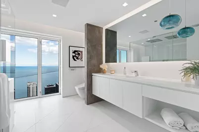 950 N Michigan Avenue #4605, Chicago, IL 60611 - Photo 23