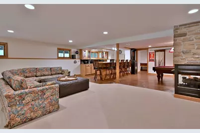 135 Country Lane, Yorkville, IL 60560 - Photo 31