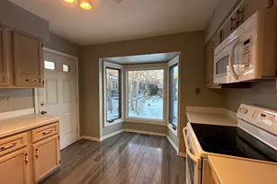 19W244 Governors Trail, Oak Brook, IL 60523 - Photo 7