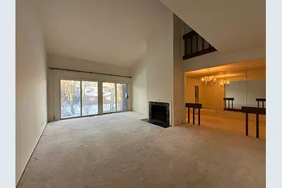 19W244 Governors Trail, Oak Brook, IL 60523 - Photo 3