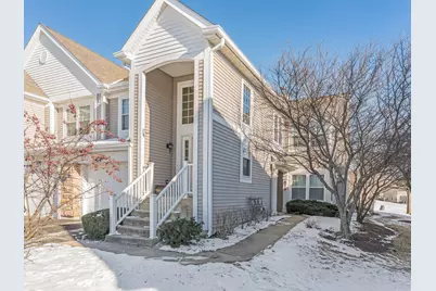 876 Brompton Court #876, Carol Stream, IL 60188 - Photo 1