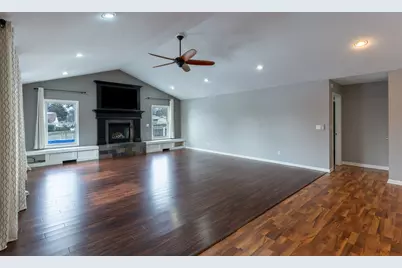 8628 Byron Hills Drive, Byron, IL 61010 - Photo 5